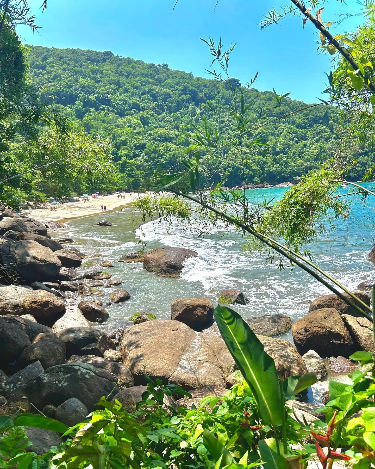 Ubatuba - Brasil  posted by NunezMiss