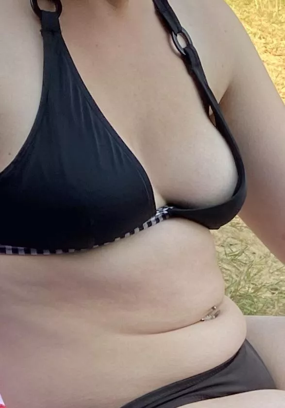 You Like my Bikini? posted by Jan972312