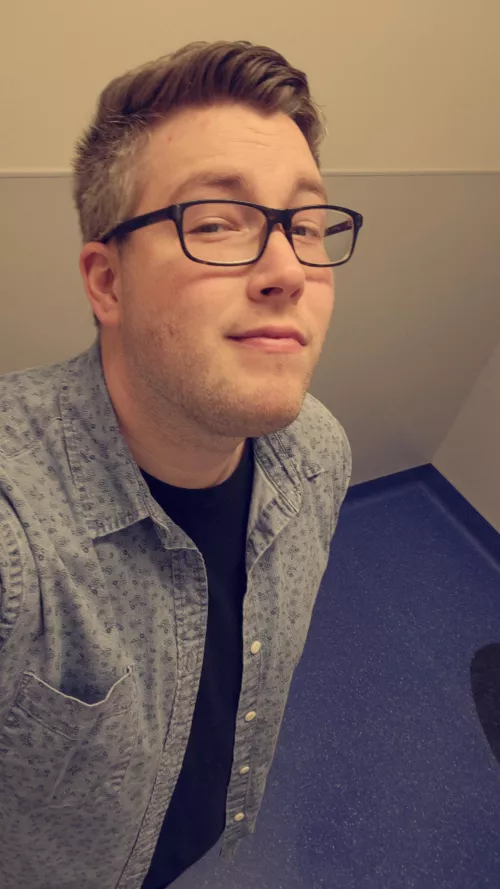 30, flirty, and thriving 😜 by UndercoverClues94