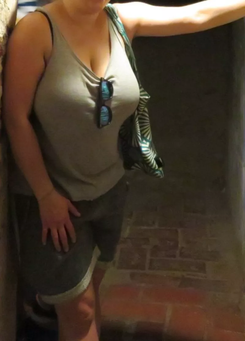 Cleavage that things can get lost in posted by AlteringEarth