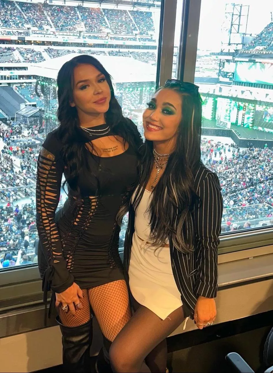 Cora Jade and Roxanne posted by NoOne-Really11