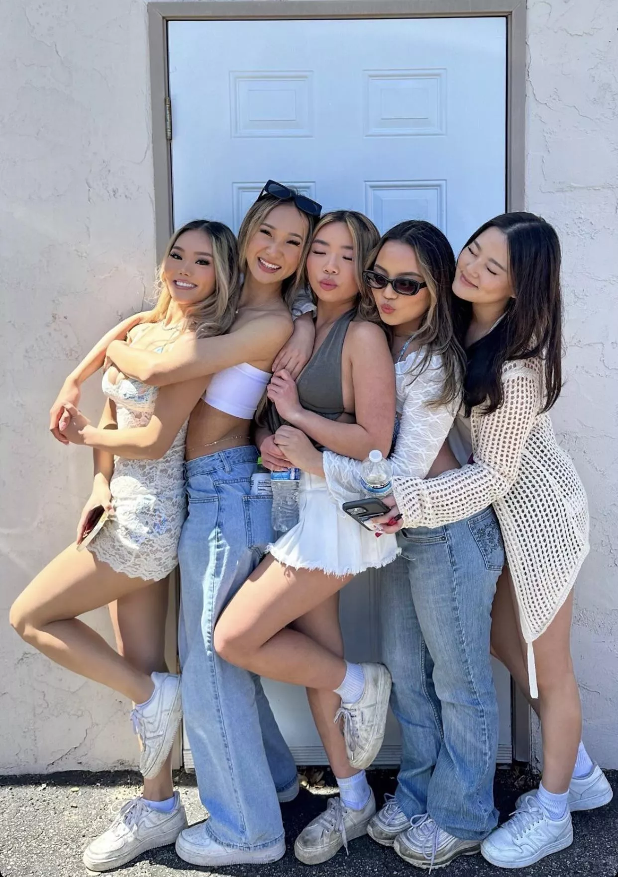 Cuties posted by Bicuriousbeta_