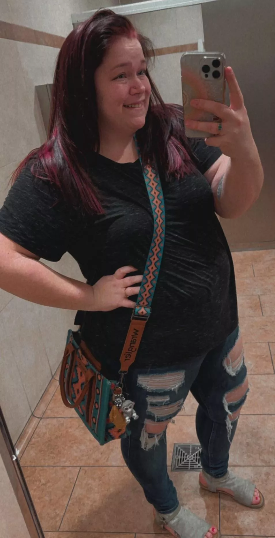 good morning all. ☀️ posted by yourgirlxoxo