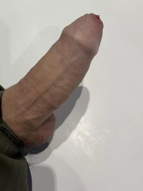 Hey dm open 🥵 by BreadfruitQuiet8821