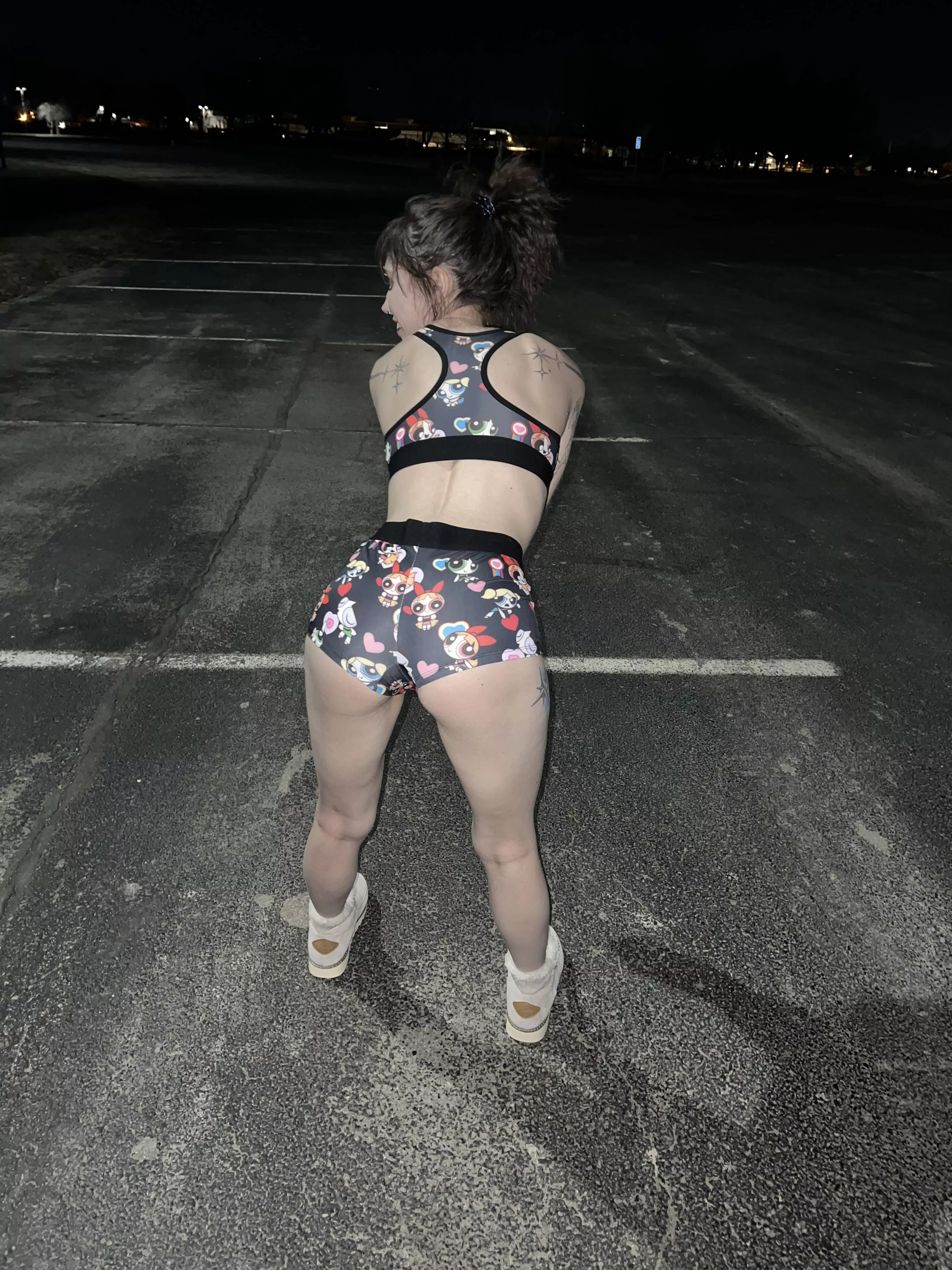 Hoping you’re into a freshly shaved brunette 🐱 posted by prettyaltkayyxxbabyy