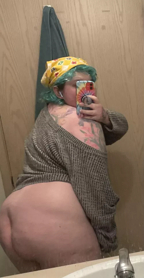 I need a good spanking by babysweetpeas