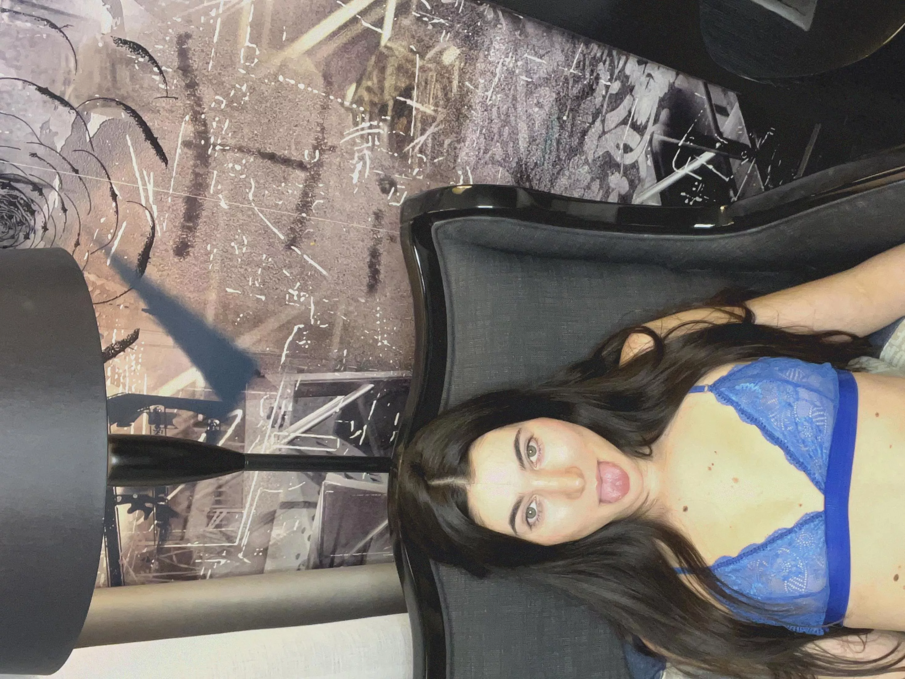  I want you to bang me like a screen door in a hurricane  posted by matrixrevived