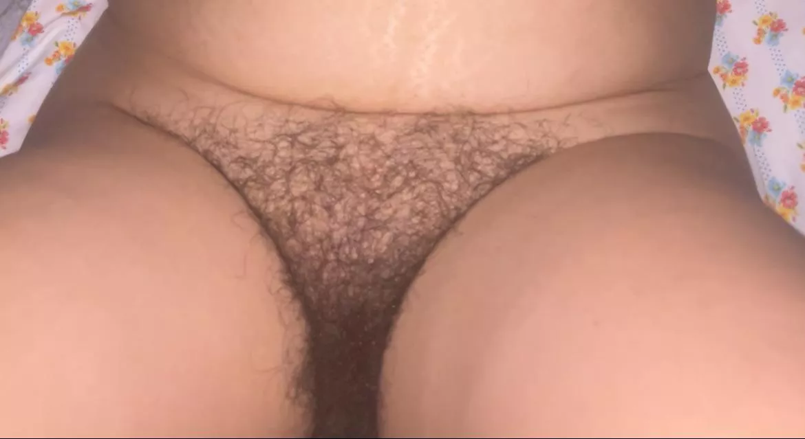 I’m really self conscious about my pussy posted by SexxxyChubbyWife