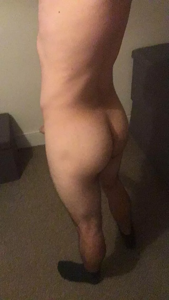 In need of a rough nasty guy who’ll treat me like shit (23) posted by Onlineslut22