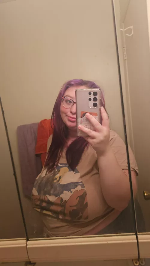 Mirror selfie from this morning💗 by sapphiremelonz