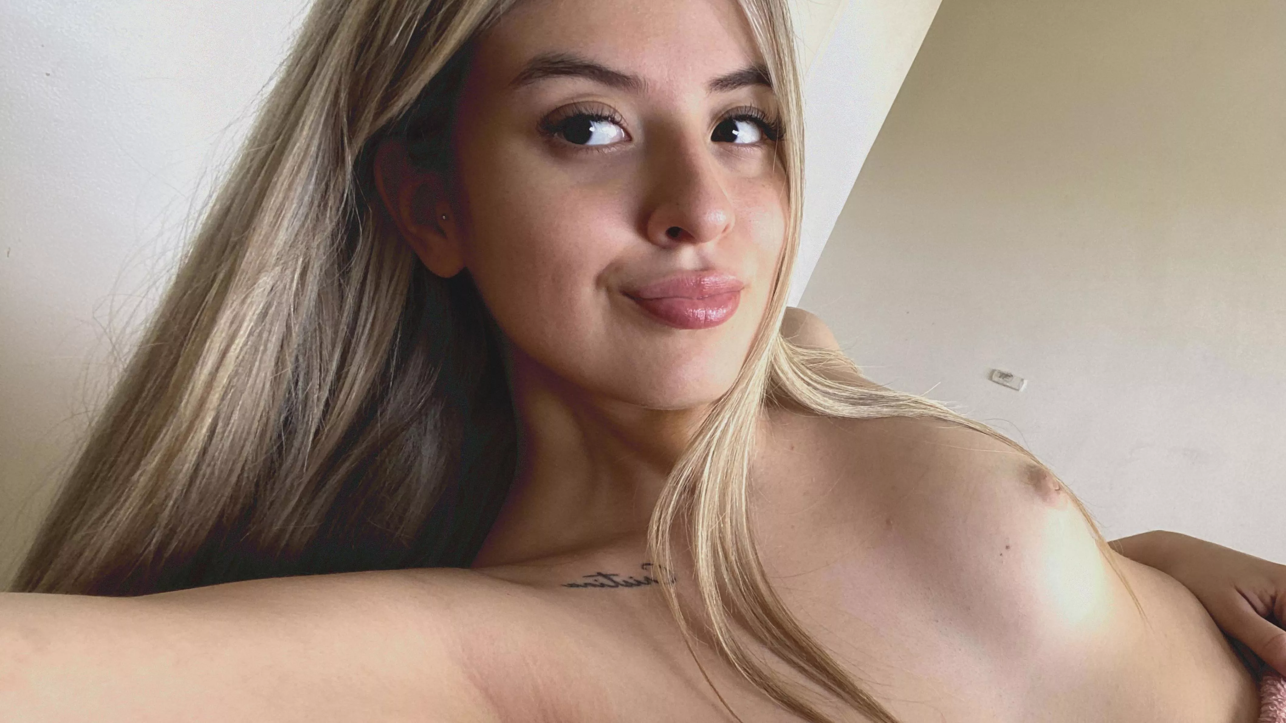 On the first date, I prefer to be hunched over. posted by Darkmagic160