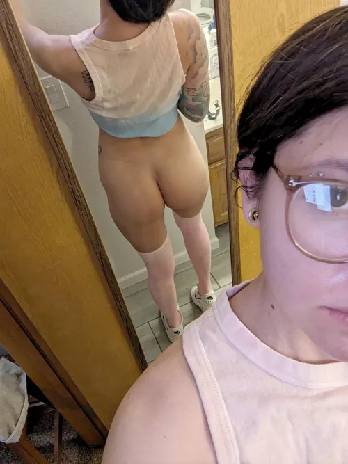 Socks, Shoes and No Pants [F] by racymacy1