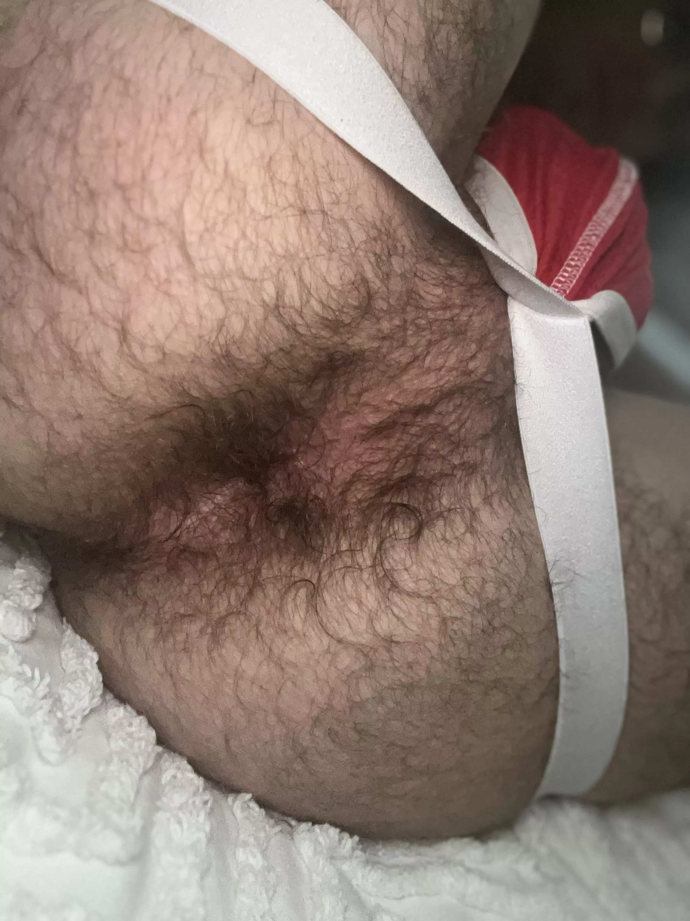 thx for the love on my last post. I’m rewarding y’all with a hole pic, hope you’re hungry boys 😵‍💫🩷 posted by BananaSlow7009