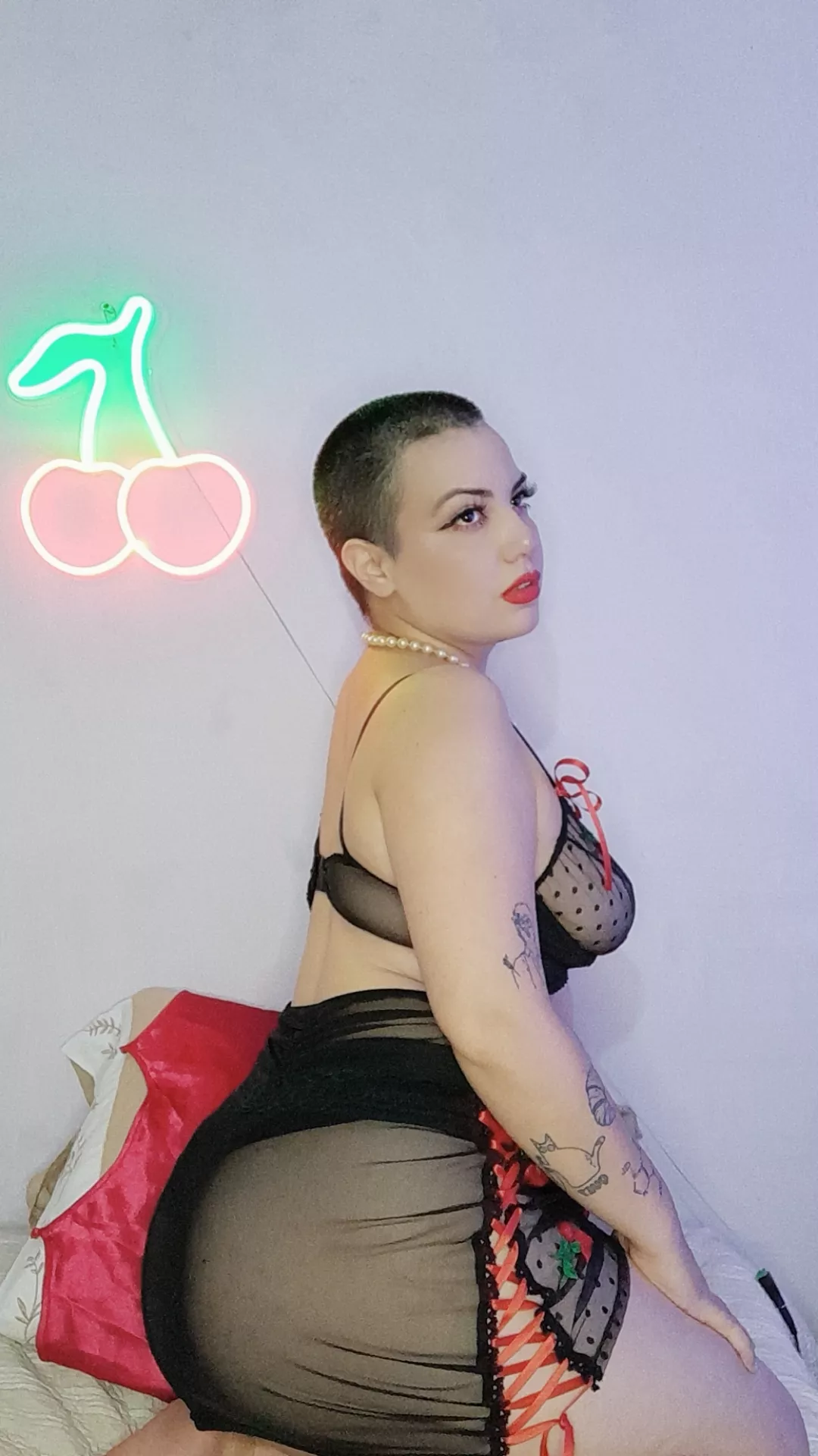 Will you spend the night with me?🍒 posted by cherrypieok