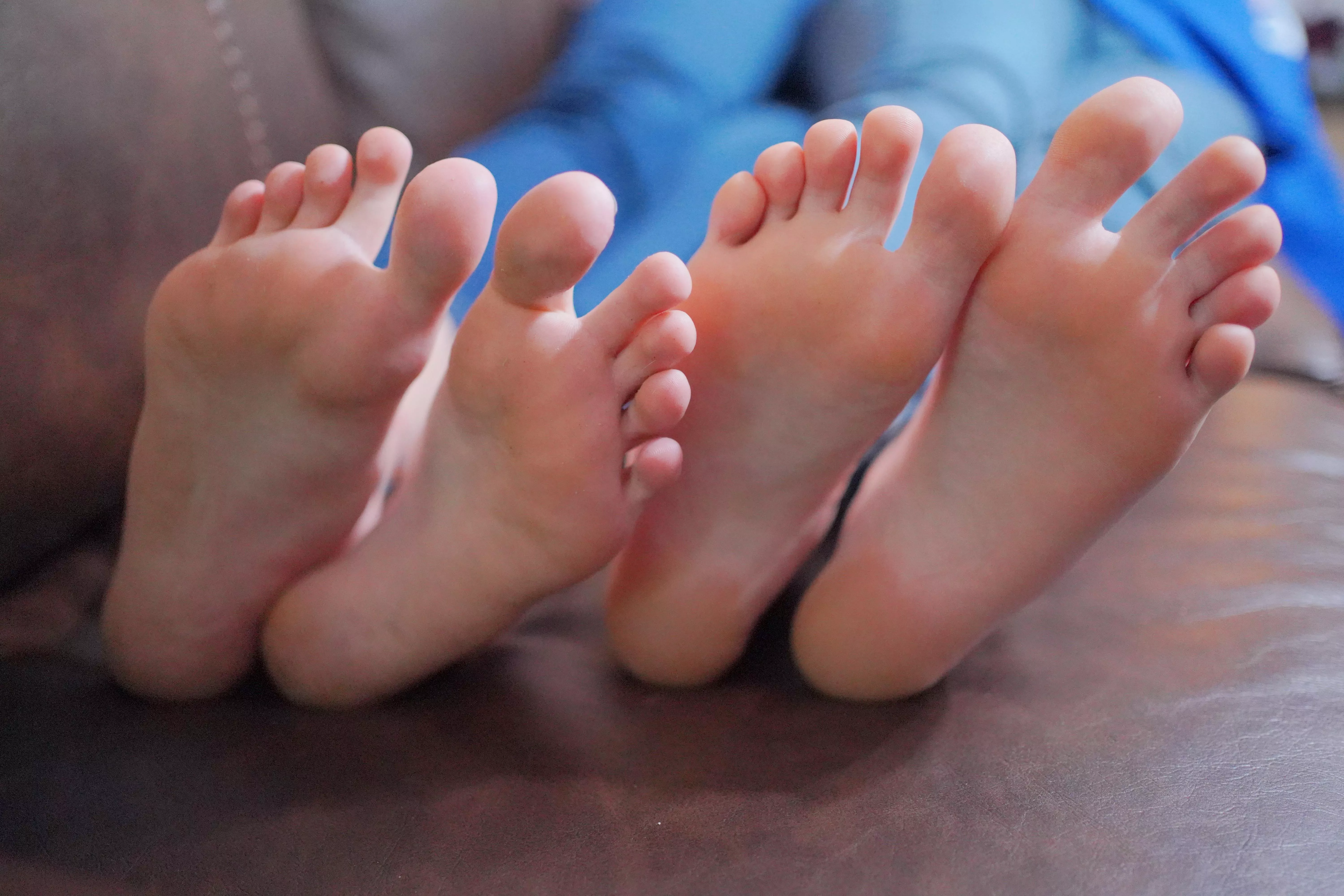 You'll have to put these on your lap if you want to sit here. Is that ok? posted by The-Electric-Sky