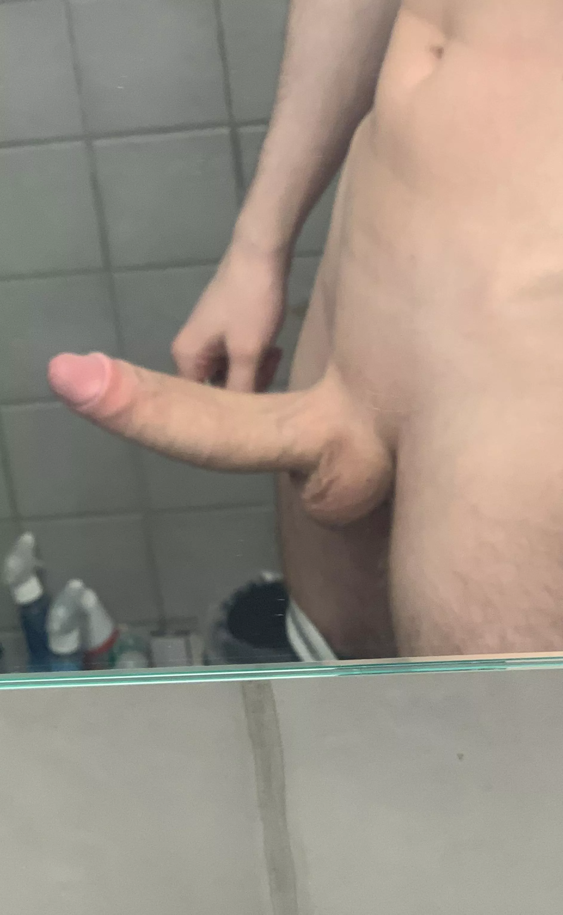 19y 7.2 inches what do we think? posted by Confident_Rub_1991