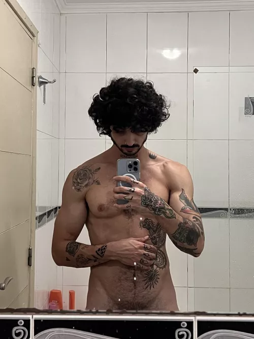 27m looking for a bromance 🥰 who’s down? by fffffrancis