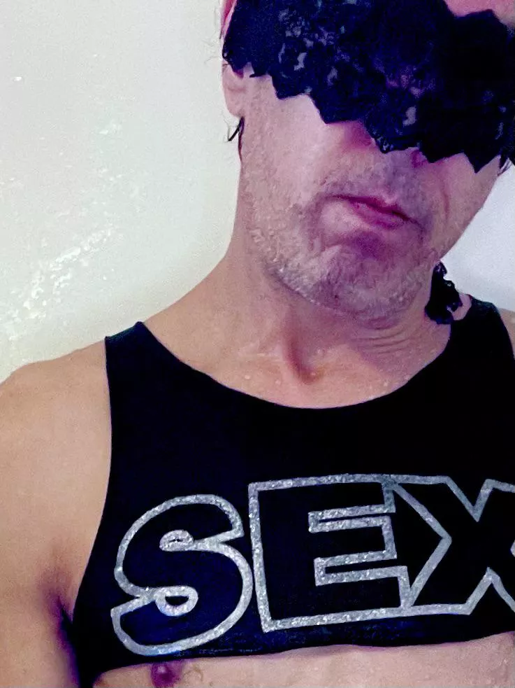 Blinded by sex posted by ChrisGliderXX