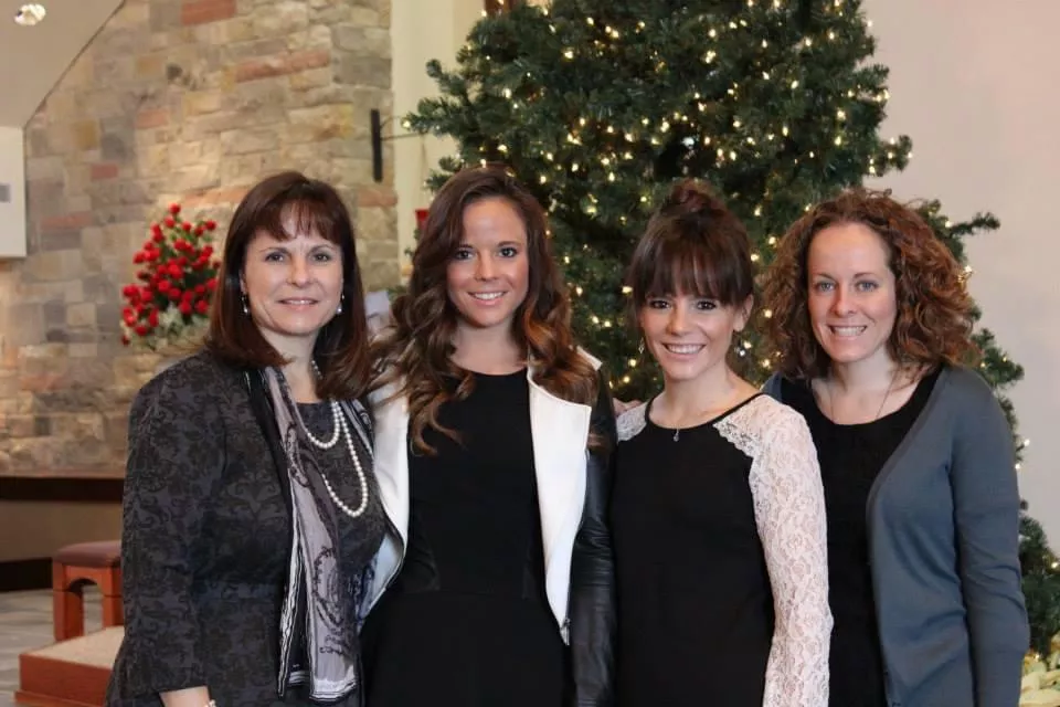 Christmas Babes posted by bmfan17