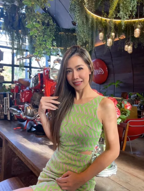 Feeling classy in green by Top-Most-2517