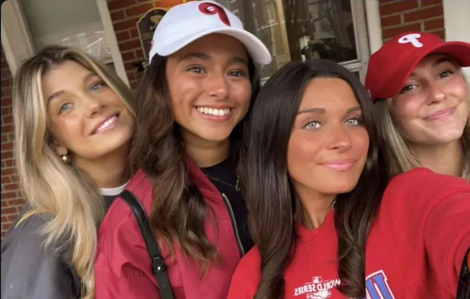 Go Phillies posted by Donsergioperez11