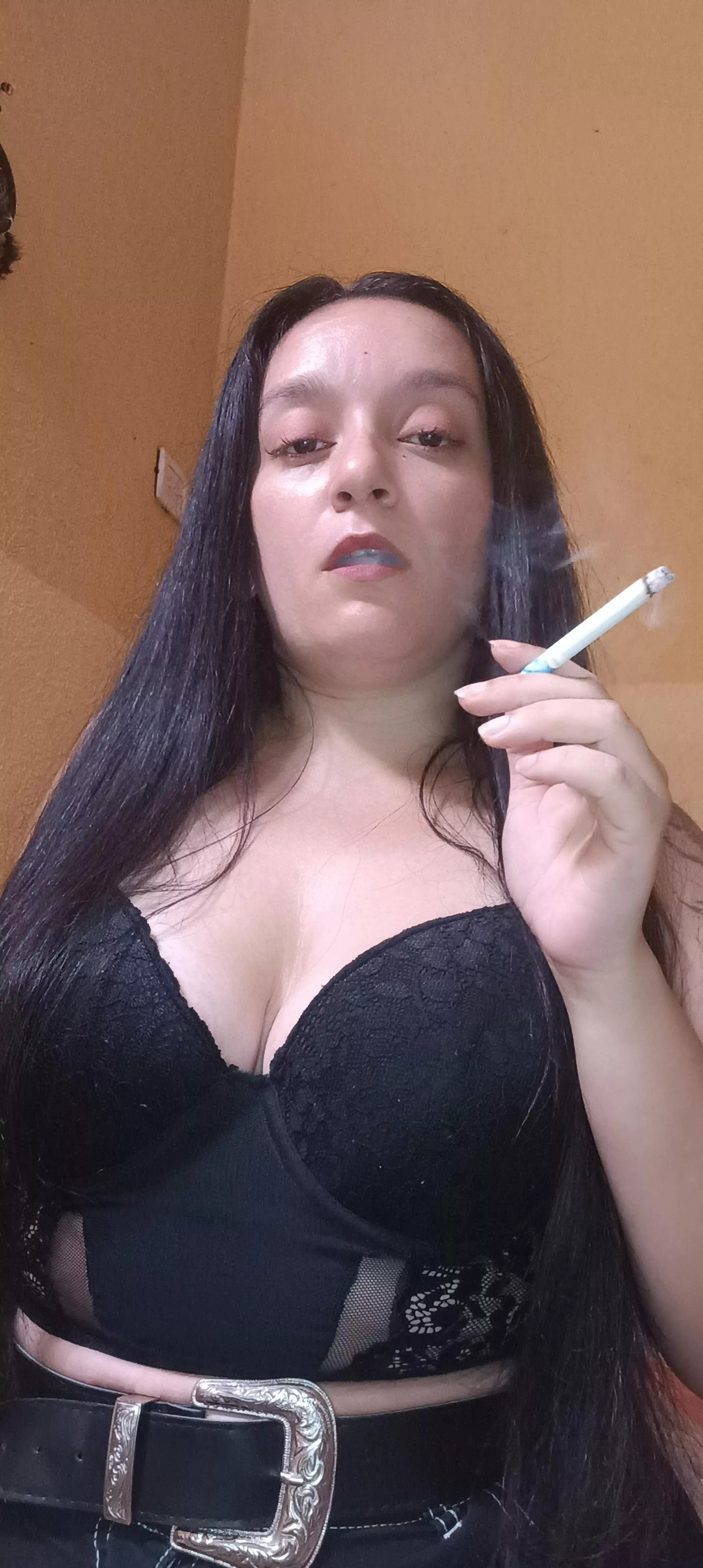 Good wednesday 💨 posted by la_mami_latina