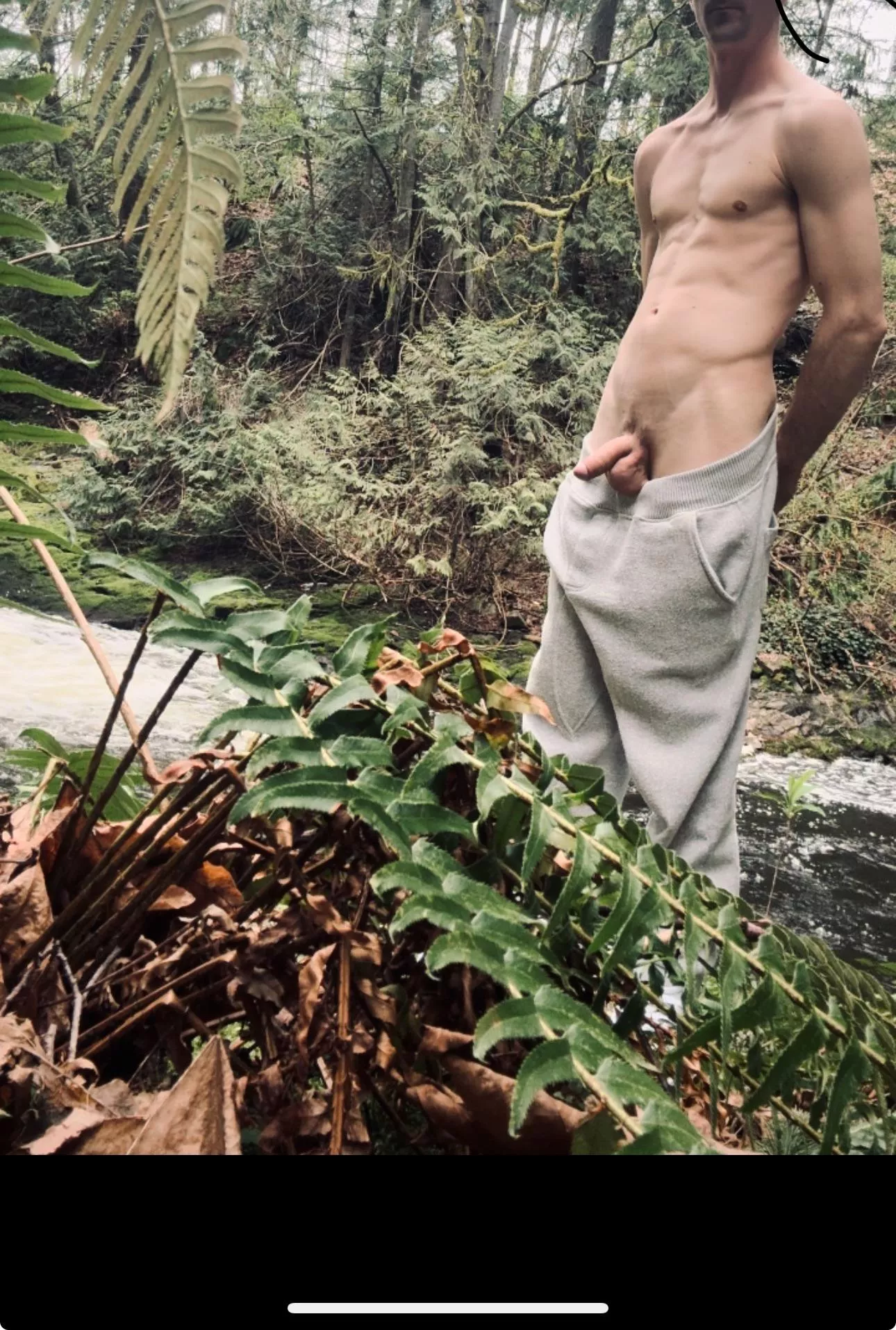 Happy Hump Day😈 posted by Twoleftfeet01