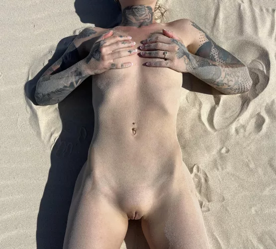 Hard to be sad when you’re naked at the beach ☀️😍 by TheCosmicCouple