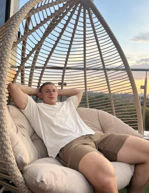 Hi there ! by W_a_l_t_er