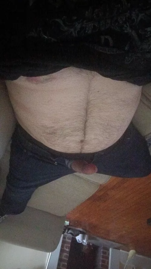 Hmu for a good time by CaptainDarunia