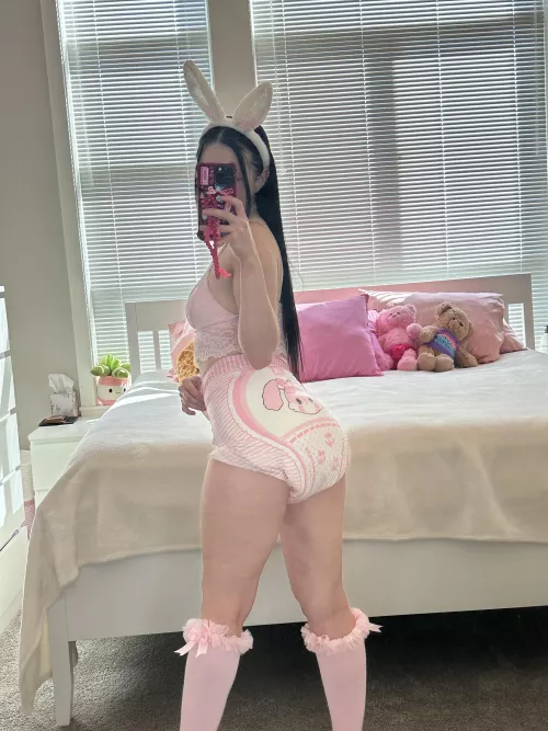 I’m a bunny, duh!🐰🙄 by SoggyStrawberryy