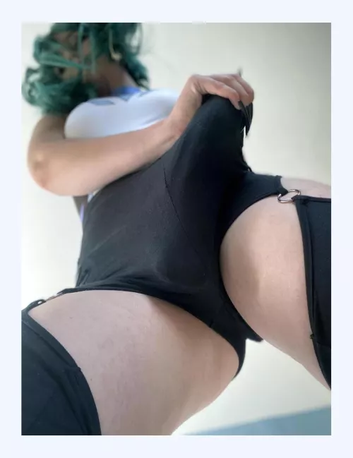 I'm sure you'll be the centerpiece of this lhoto by Slow-Dot5338