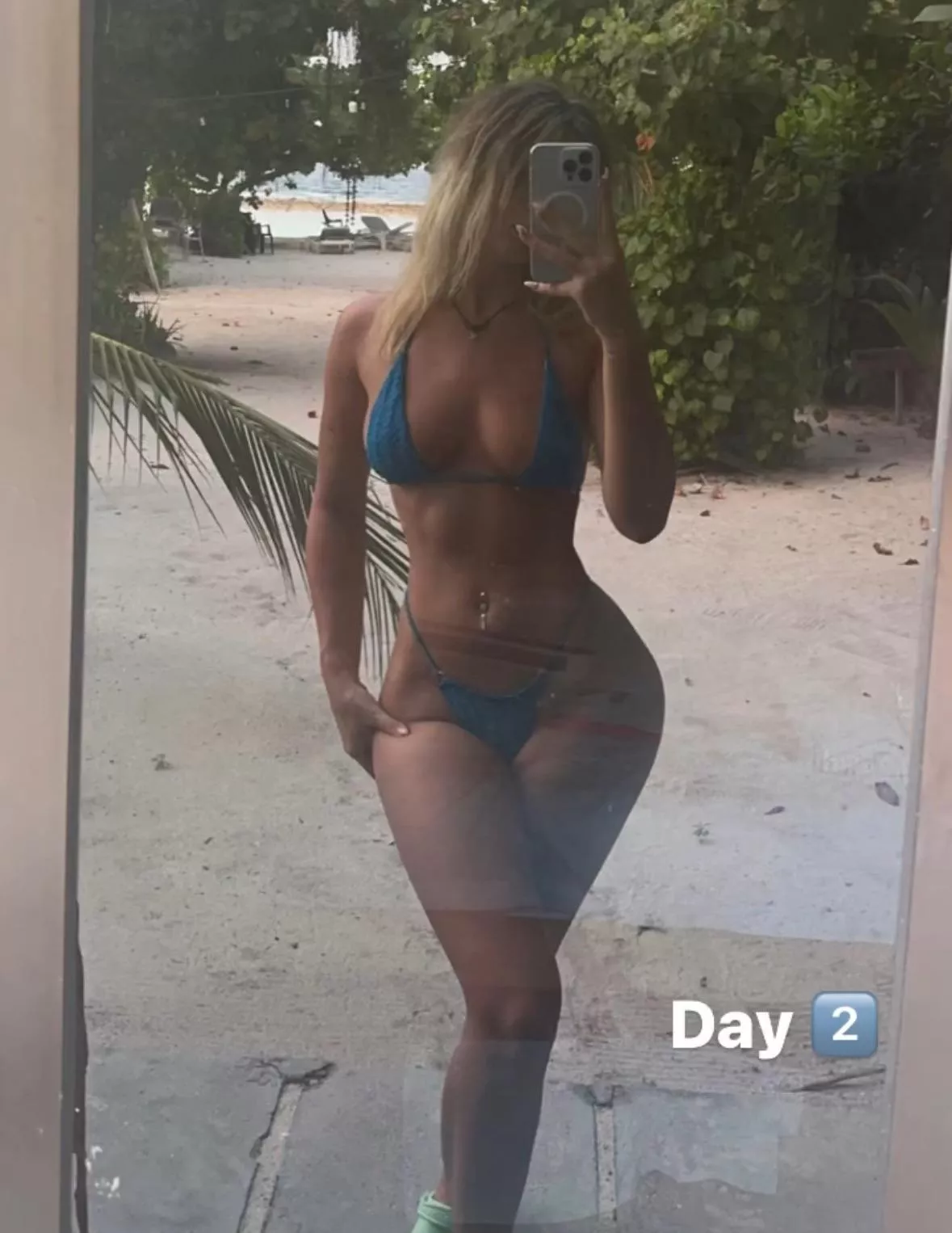 IUTR posted by MikkiMouse400