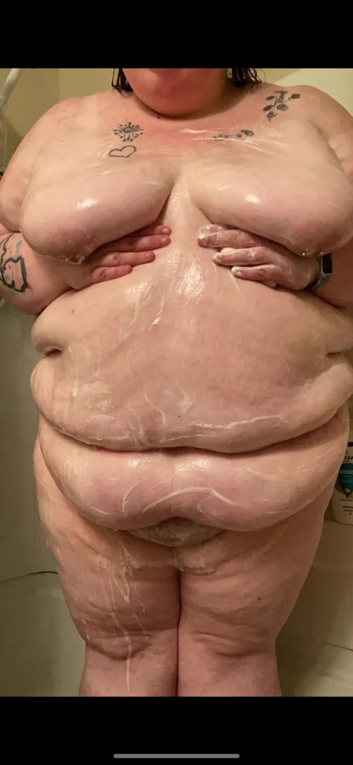 Love feeling clean 🧼  by Ssbbwana