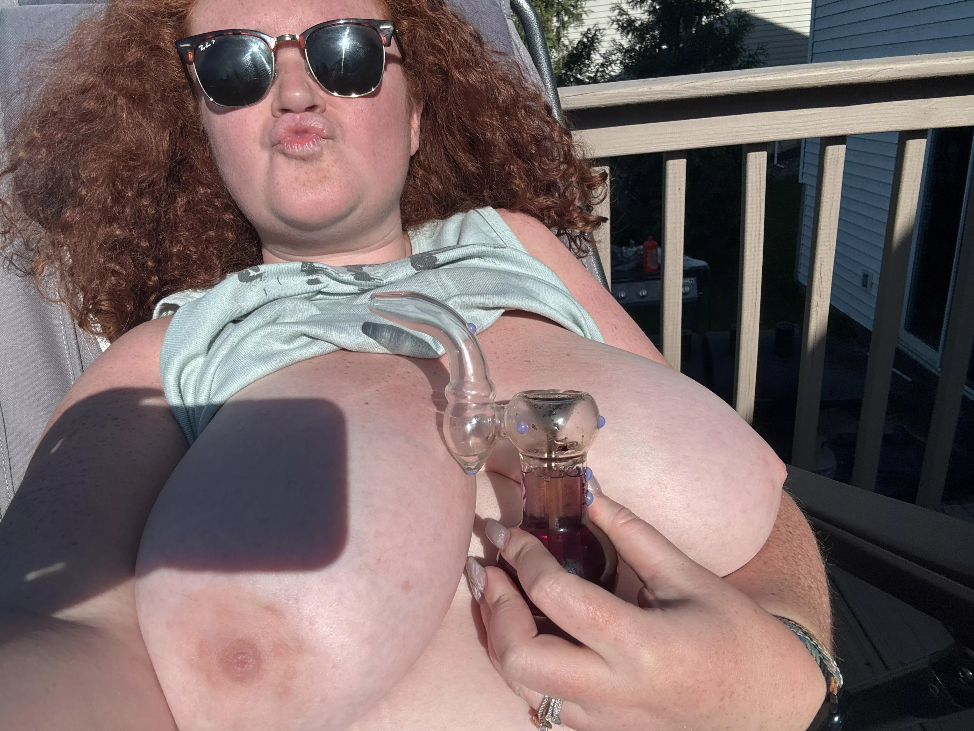 Loving this warm weather (f) posted by redheadbeauty110
