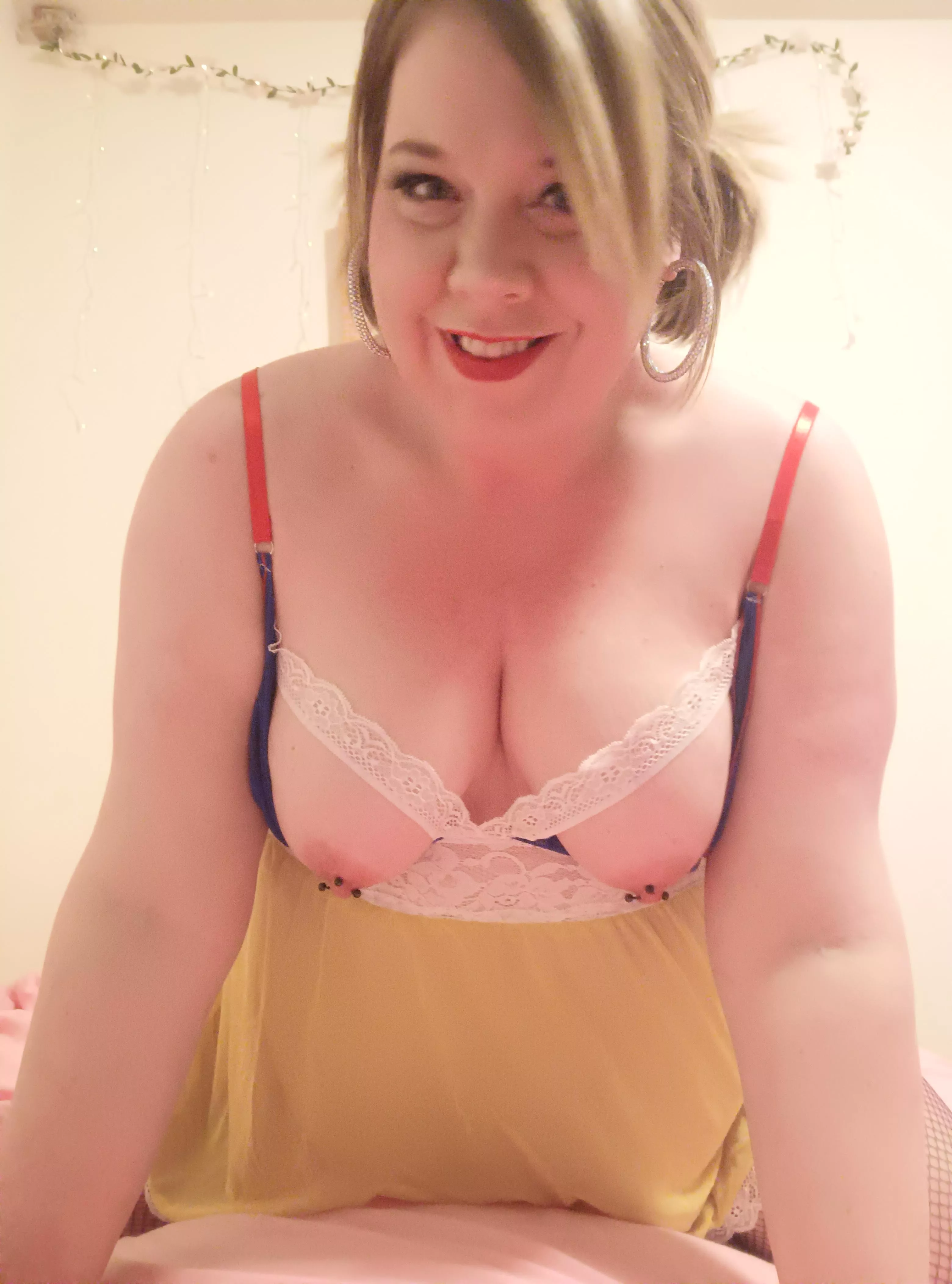 Muahhhhh xoxo posted by Courtneylyn3