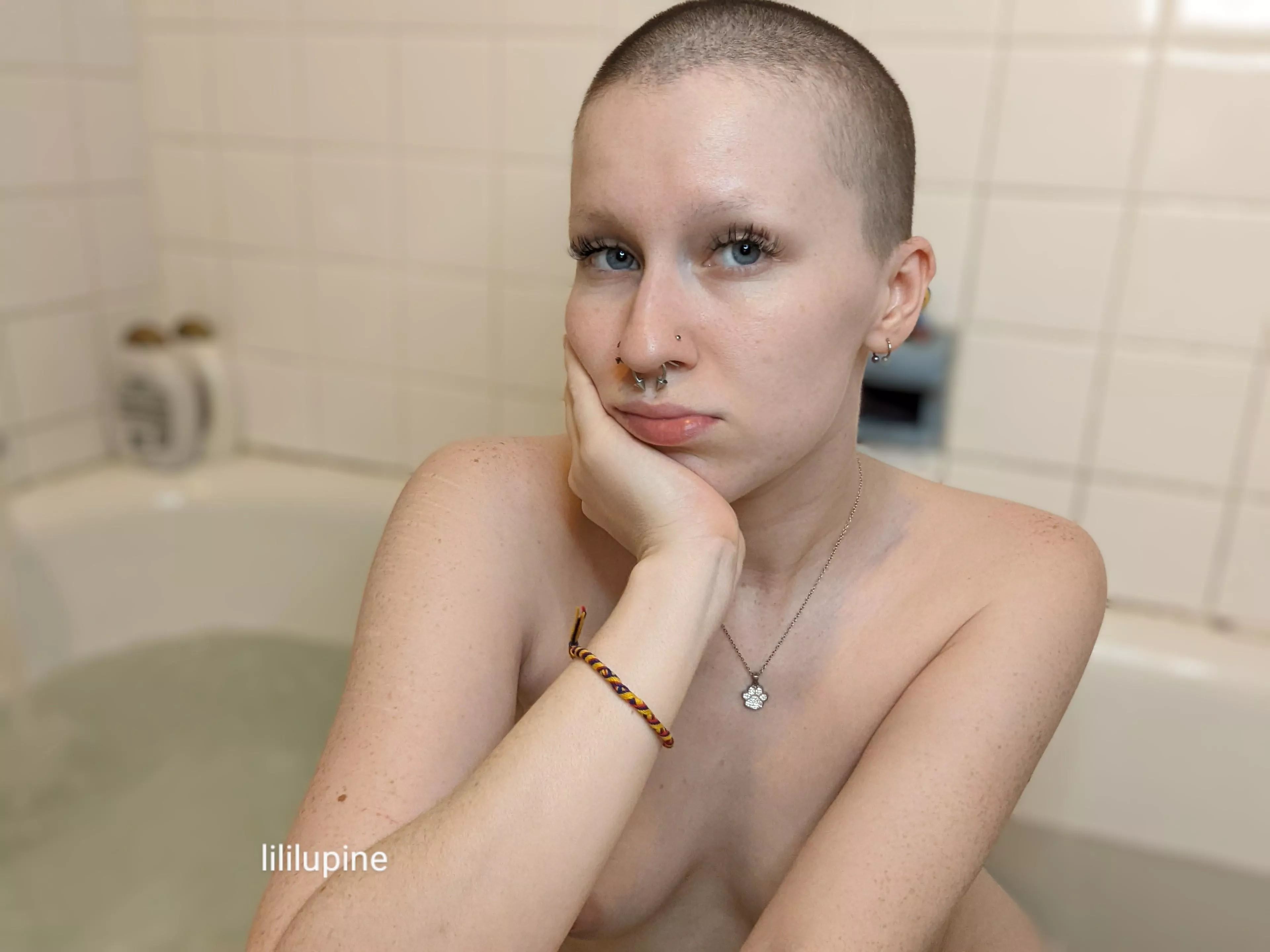 old pic- finally shaving my head again soon!  posted by lililupine