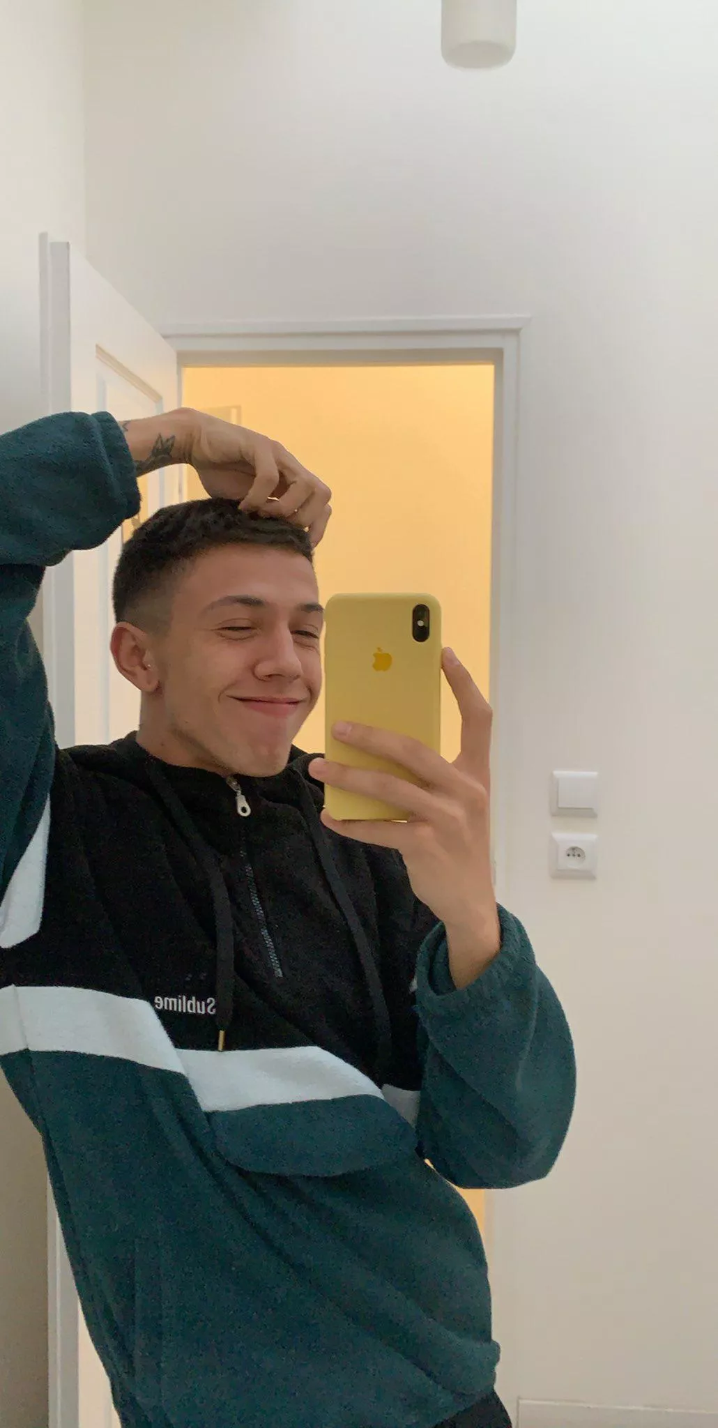 smile posted by amanikablan