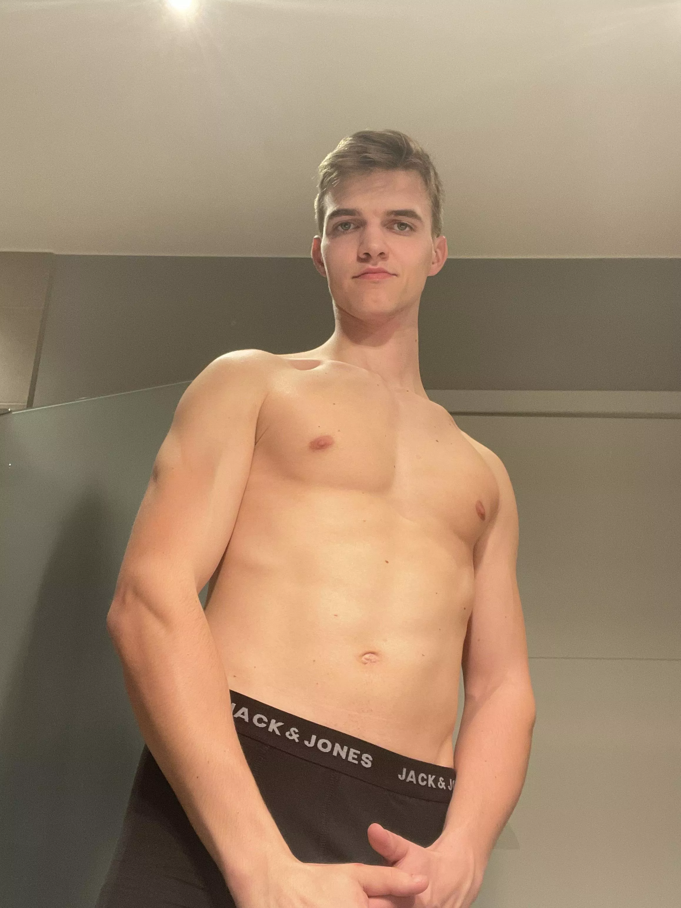 100 🆙 and i’ll lose the underwear posted by Idontdrinkcoffee22