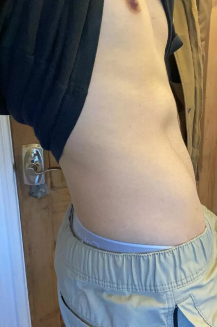 23 college bro with morning wood looking for 18 to 27 no face. Snap: dan_myl24 posted by AdSweet6619