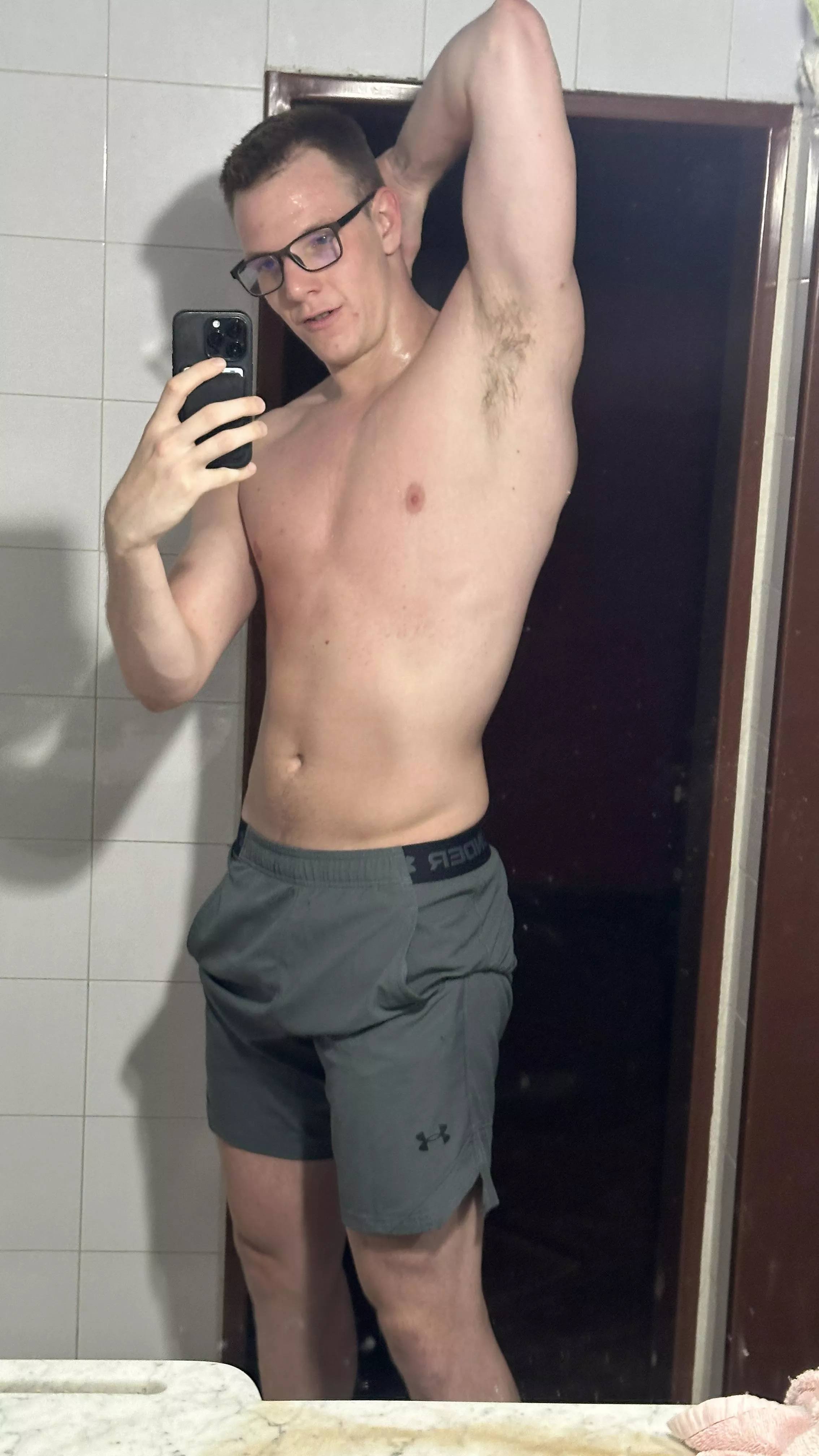 all sweaty just left the gym 💦 posted by Conorevanns