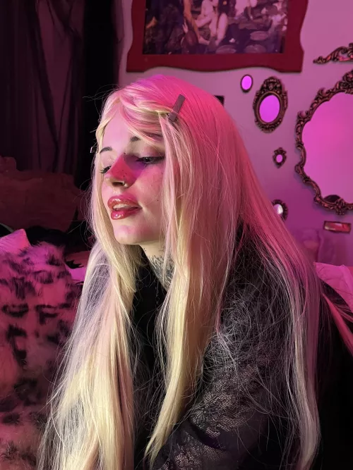 am i pretty enough? by BlizzardRecruiter