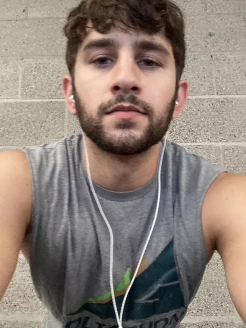 At the gym. Any good podcast recs? by leolyons_94