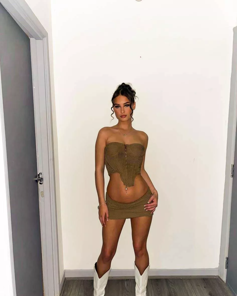 classy girl do it better posted by Creepy-Chart116