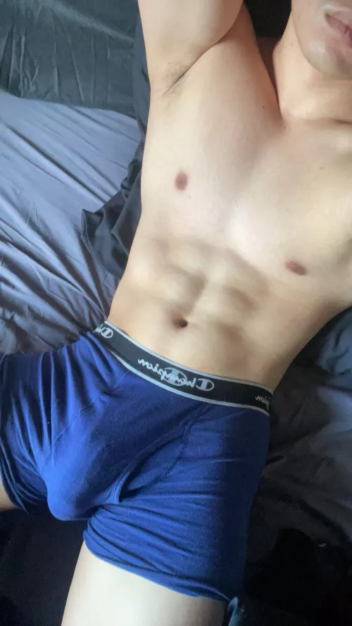 Come lay on it by fitjayx