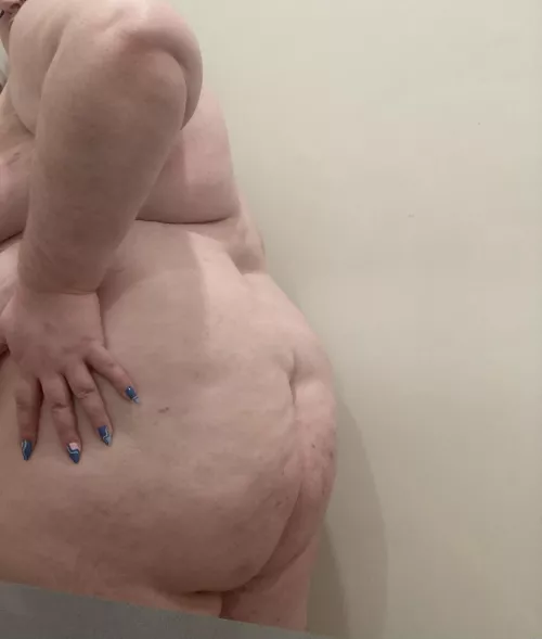 enough ass to distract you for days by Theholeyghost69