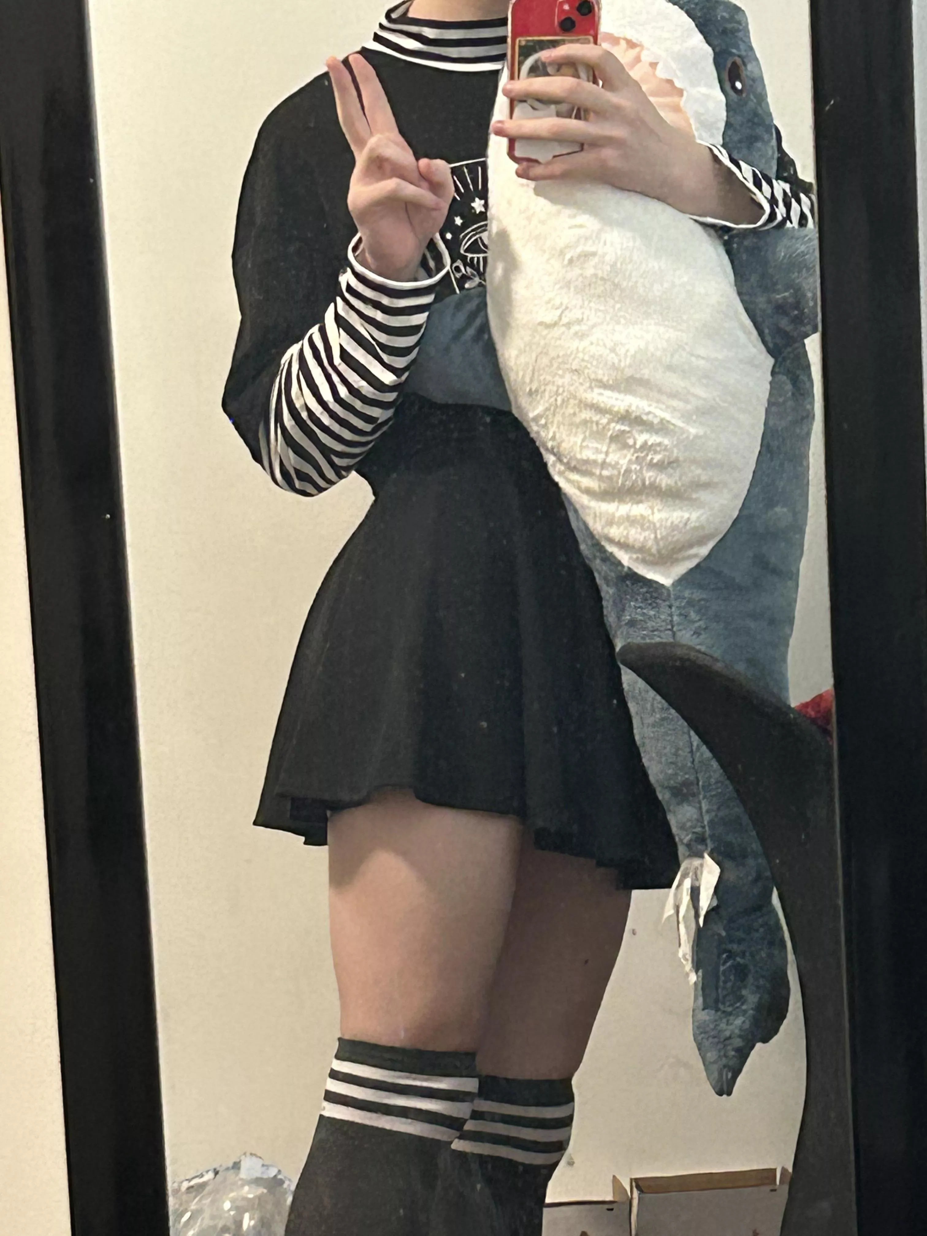 Got da blahaj :3 posted by alluka-san