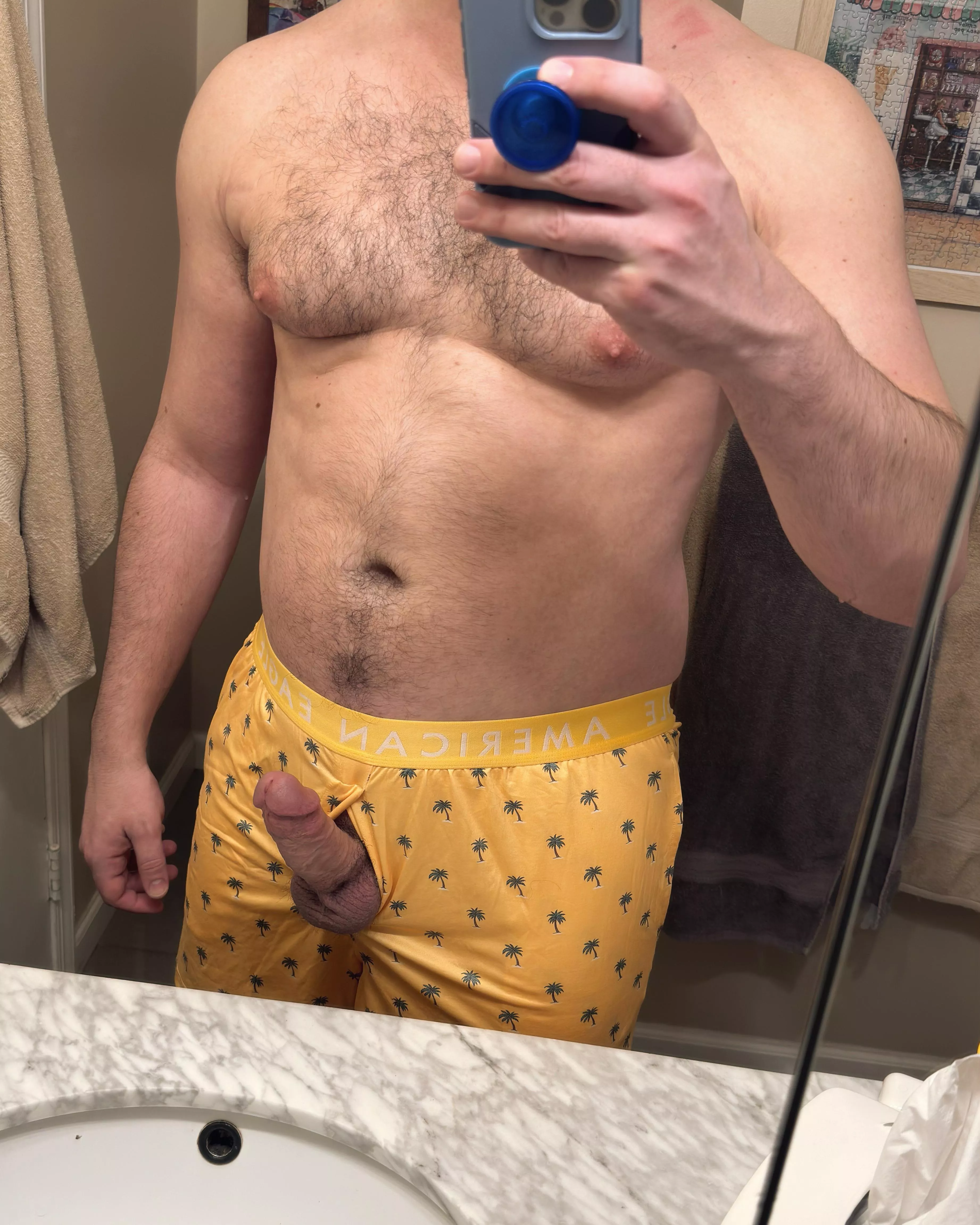 Hard as a tree 🌴 posted by Treeman51