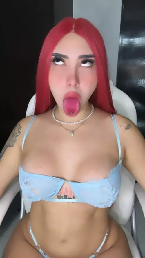 I'll change my hair to your fav colour just let me know ;) by steady_handsgg