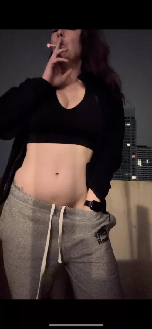 Late night smokes in the rain 🌧️  by potsmoking_princess